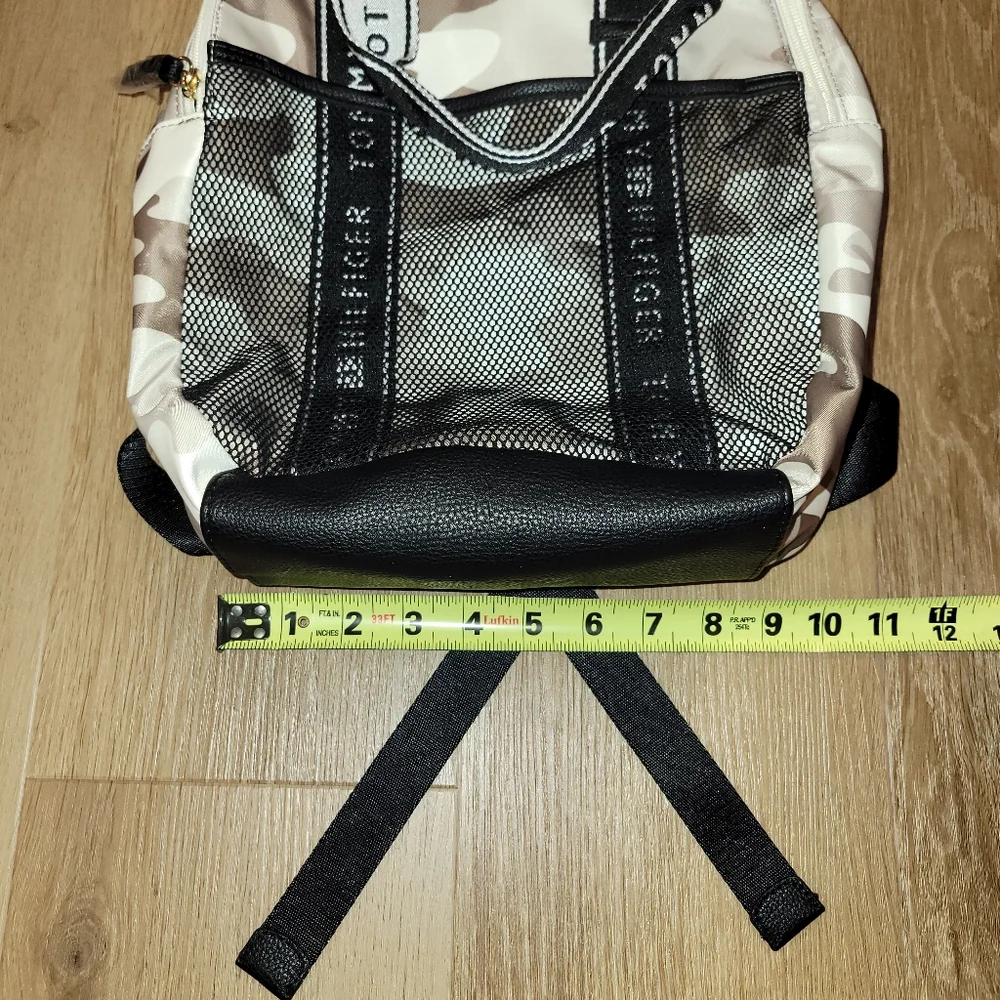 Tommy Hilfiger Womens Camo Backpack With Pouch New